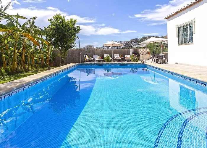 Villa Manuel In Nerja