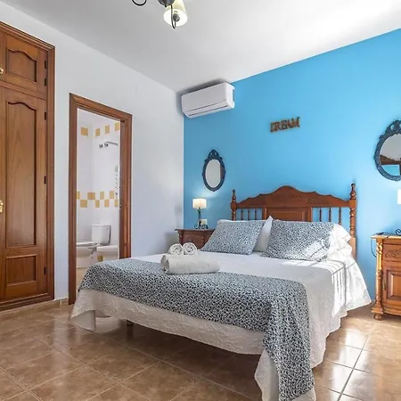 Villa Manuel In